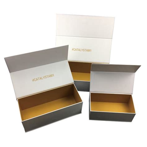 medium flat boxes with lids